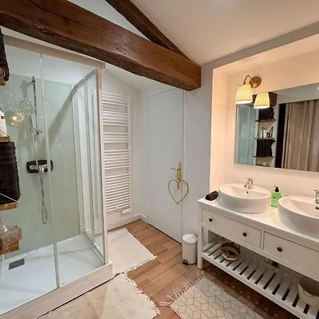 Maison + Parking Prive Au Coeur Angouleme 60M2 Exterior foto