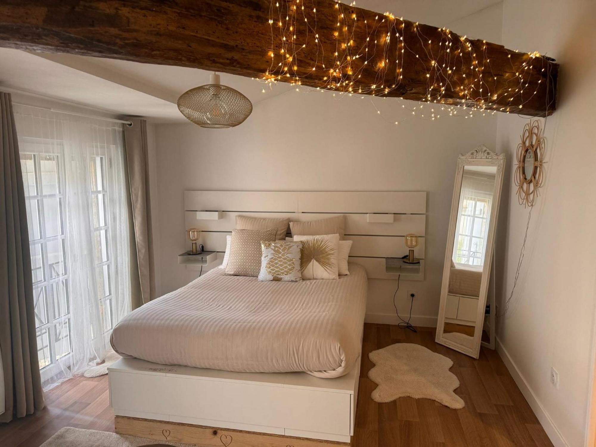 Maison + Parking Prive Au Coeur 60m2 Holiday home Angouleme