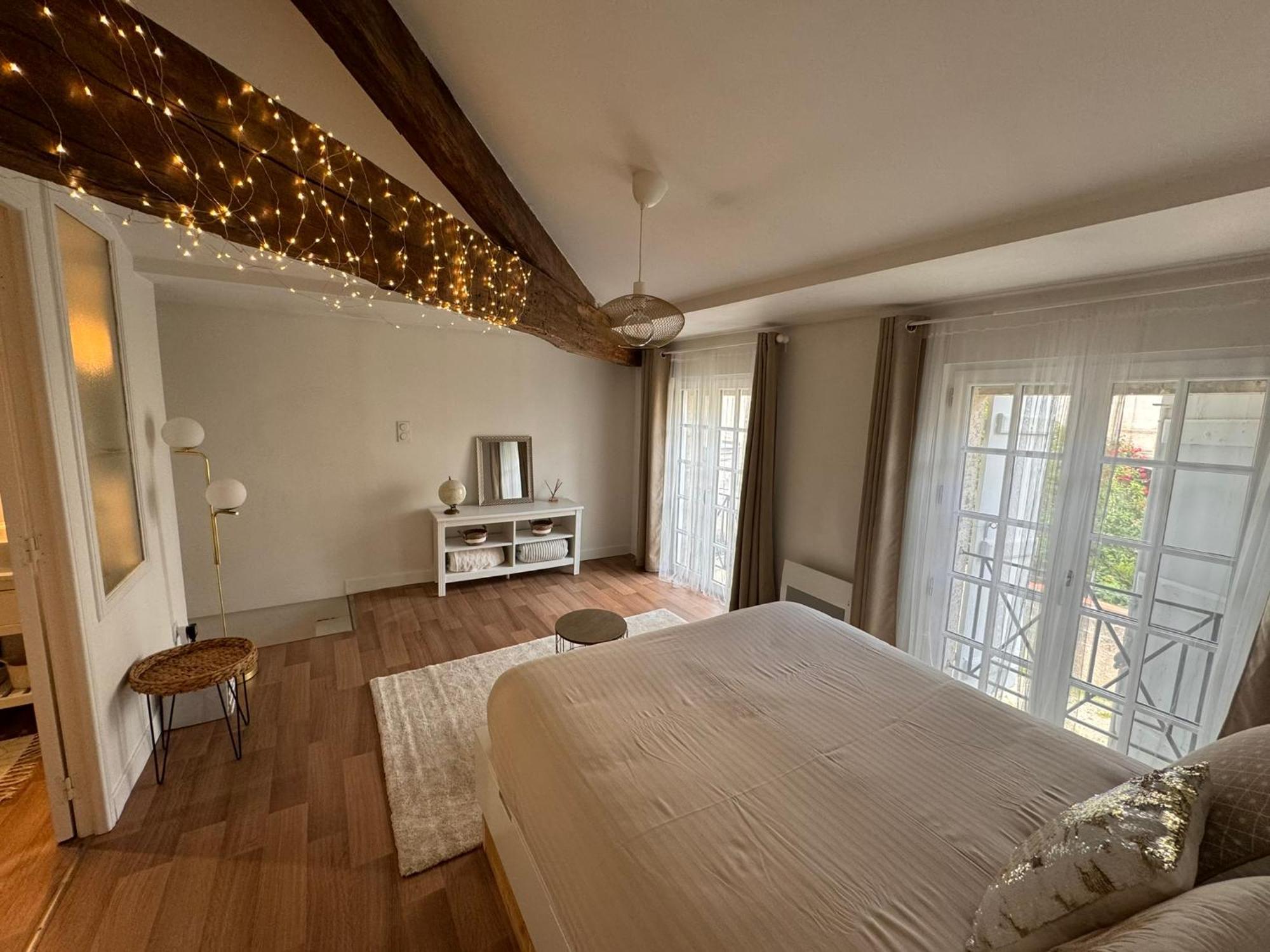 Holiday home Maison + Parking Prive Au Coeur 60m2 Angouleme